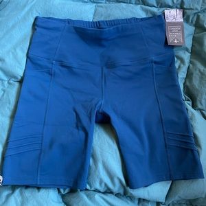 Oiselle Long Pocket Jogger Shorts
